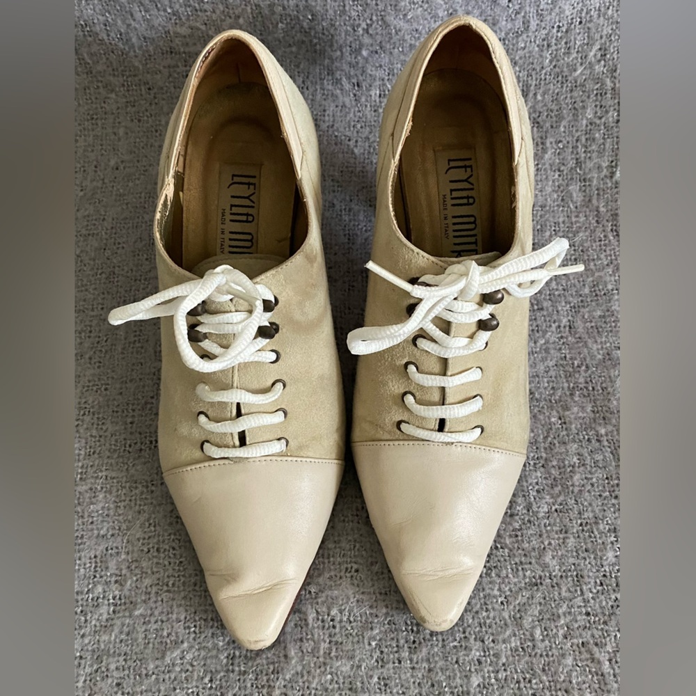 Leyla Mitra Handcrafted Cream Heeled Boots